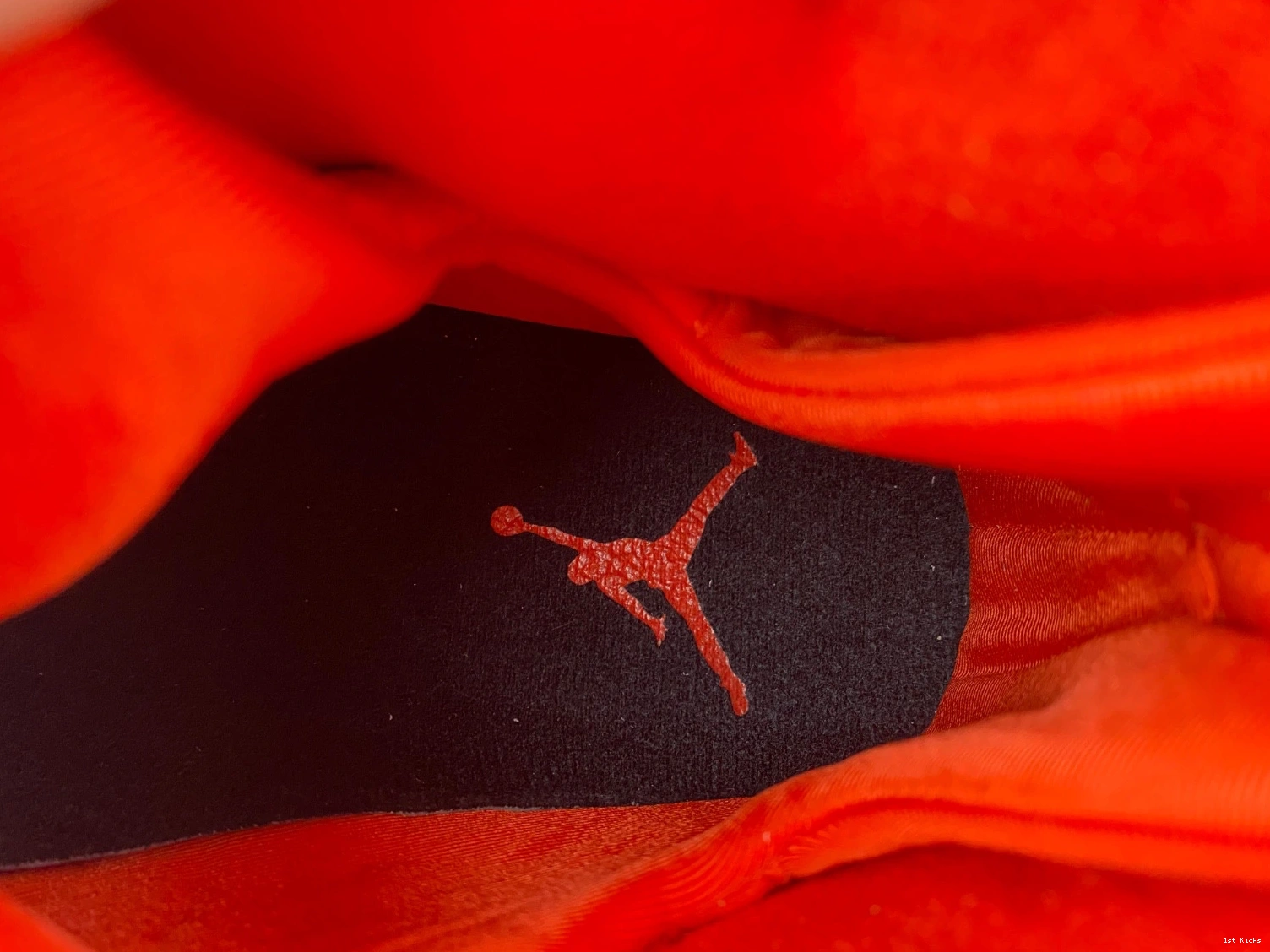 CT8019-600 9 'Chile Air Red' Jordan  1006